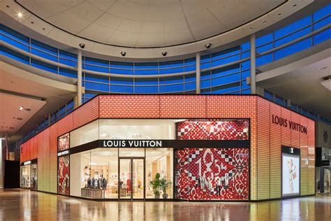 louis vuitton garage|louis vuitton shopping centre.